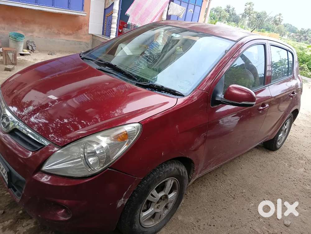 I20 Diesel Sportz Model Good Condition All Tyre In New Condition...