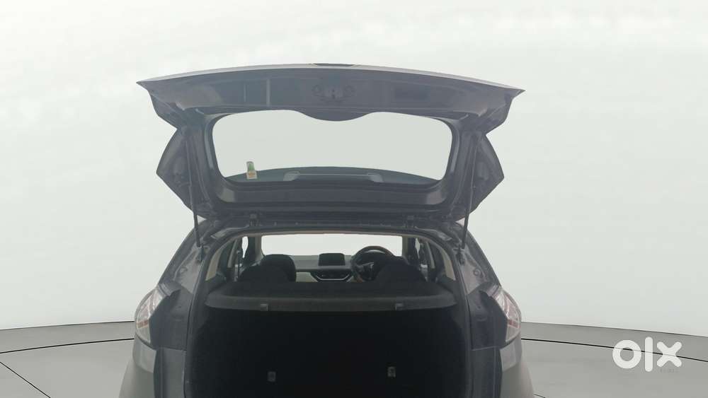 Tata Nexon 1.2 Revotron Xz, 2022, Petrol