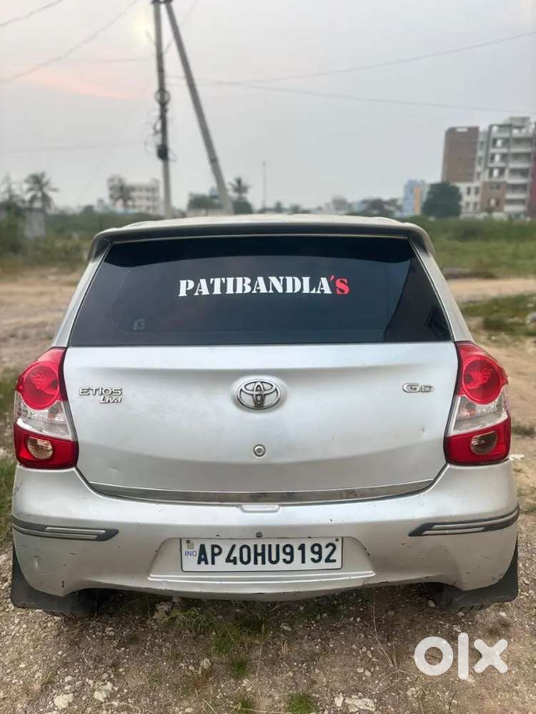 Toyota Etios Liva 2015