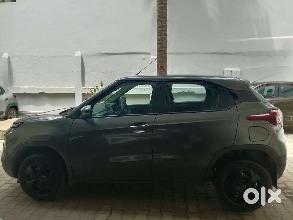 Tata Punch 1.2 Revotron Adventure Camo, 2022, Petrol