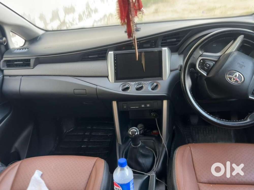 Toyota Innova Crysta 2017