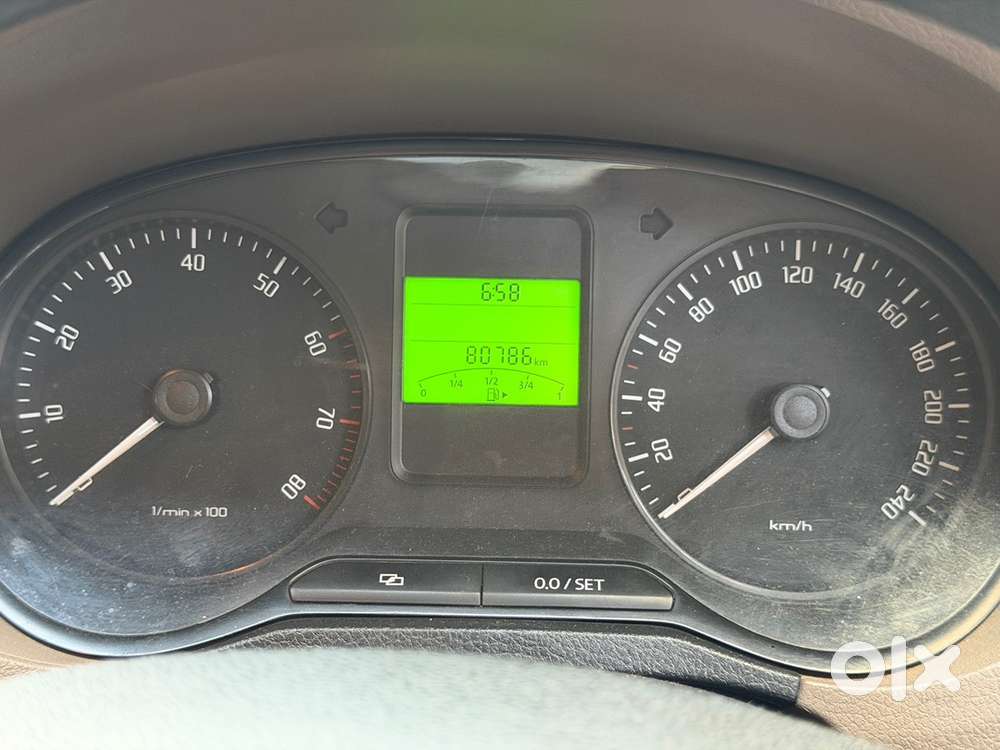 Skoda Rapid 1.6 2012