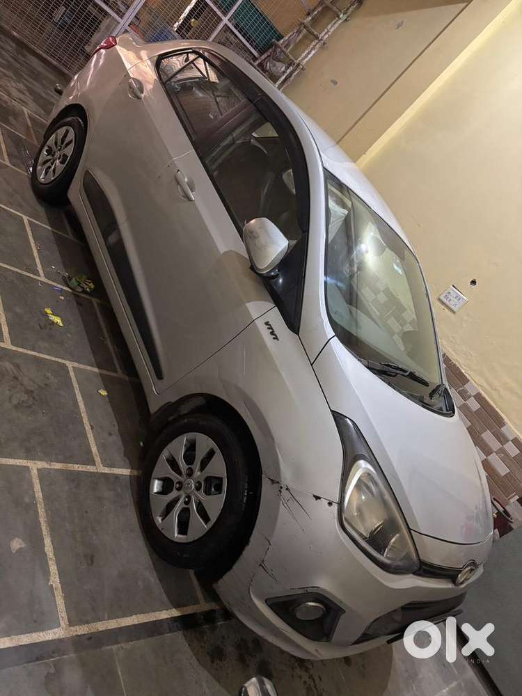 Hyundai Xcent 2015 Petrol Good Condition