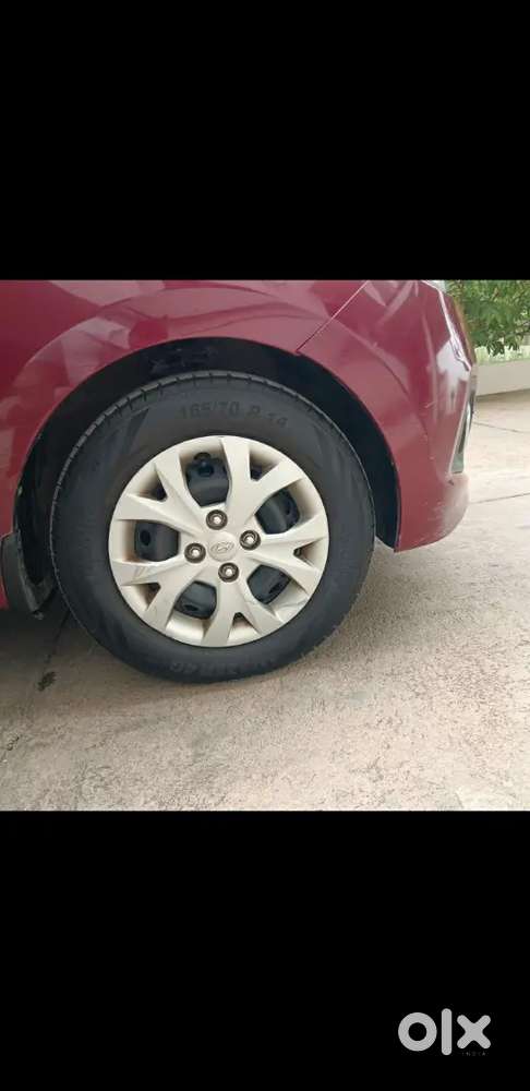 Hyundai Grand I10 Sportz At 2014, Showroom Service History, Mint Condi