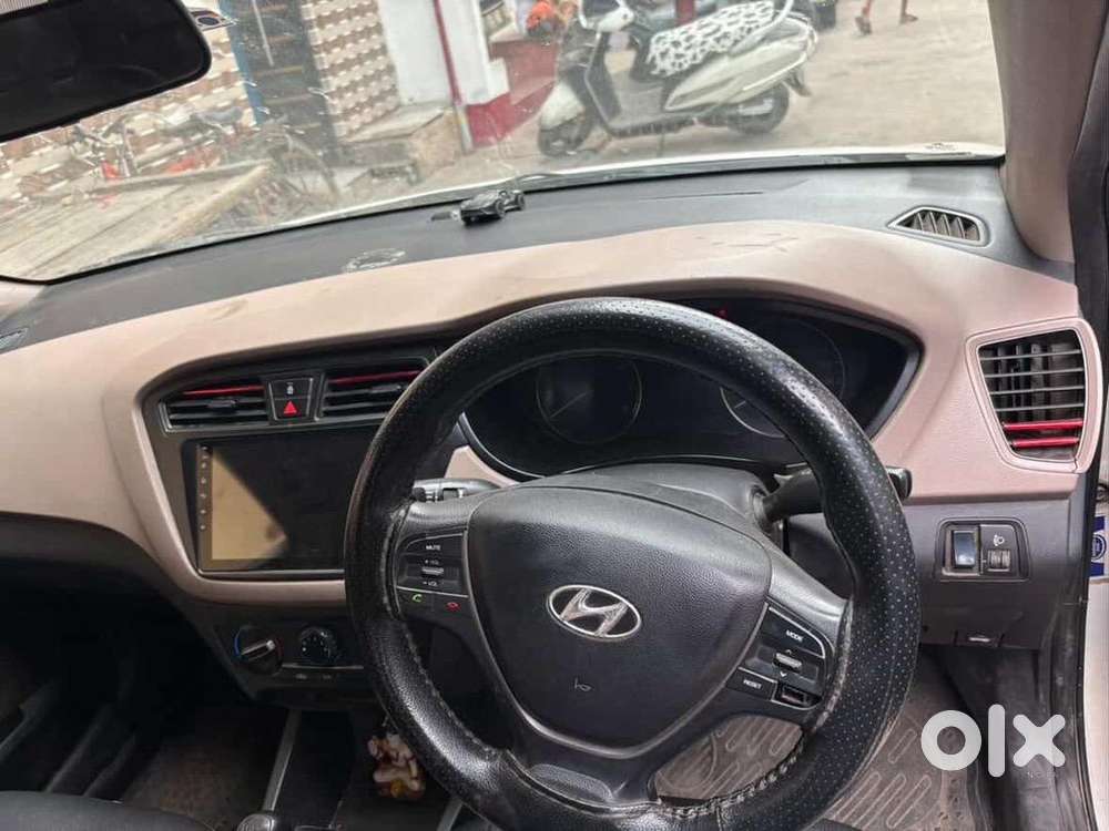 Hyundai I20 2015 Petrol Well Maintained