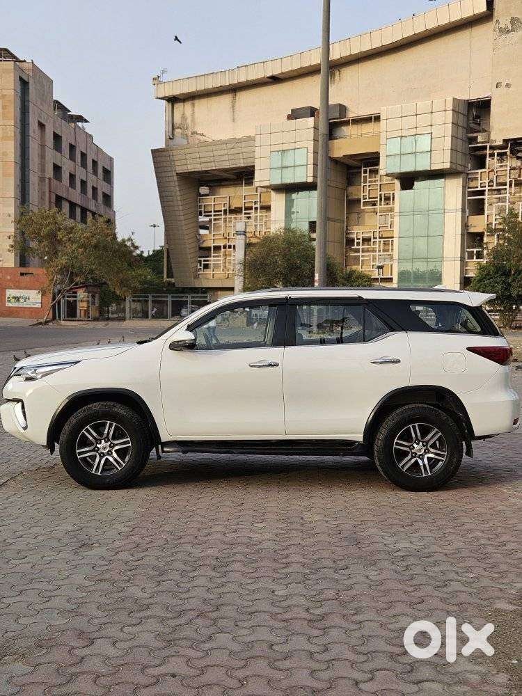 Toyota Fortuner 4x2 Mt 2.8 Diesel, 2017, Diesel