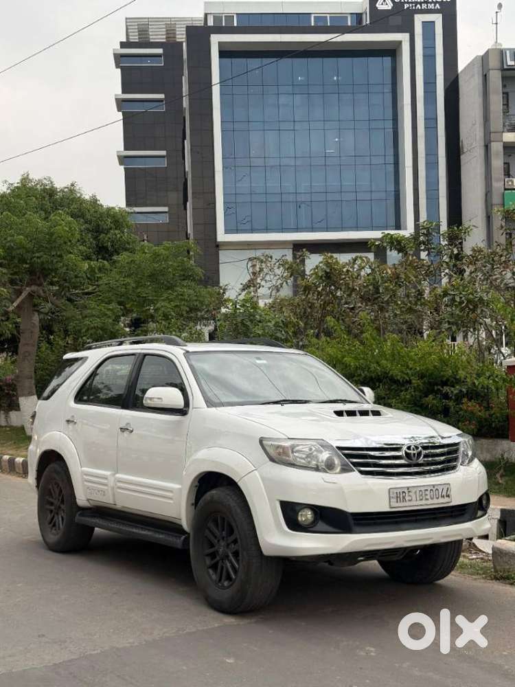 Toyota Fortuner 3.0 4x2 Automatic, 2015, Diesel