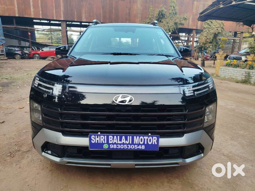 Hyundai Alcazar Platinum, 2025, Petrol