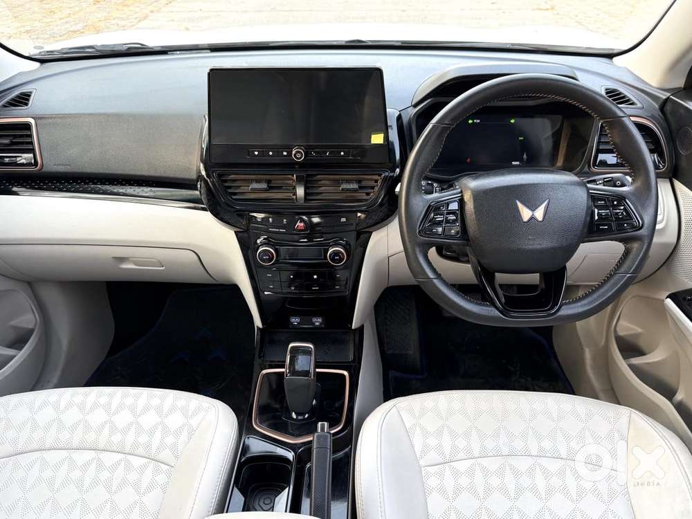 Mahindra Xuv400 El Pro, 2024, Electric