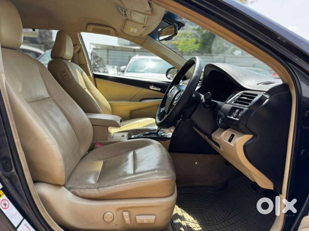 Toyota Camry 2.5l Automatic, 2015, Petrol