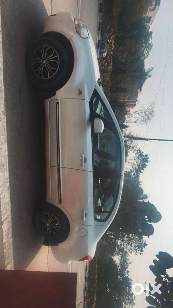 Maruti Suzuki Sx4 2010 Cng & Hybrids 80000 Km Driven