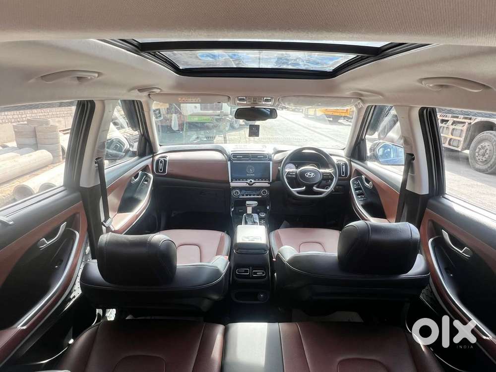 Hyundai Alcazar Platinum (o) 7 Str 1.5 Petrol Dct, 2024, Petrol