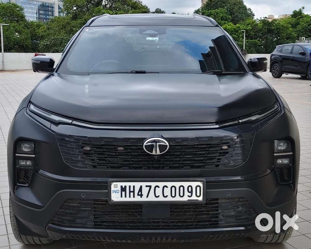 Tata Safari Accomplished Plus Dark Edition, 2025, Diesel