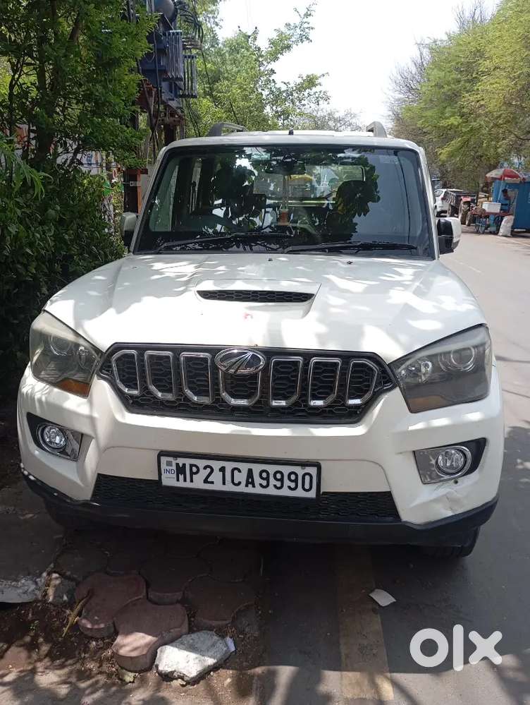 Mahindra Scorpio 2015 1.99 S10