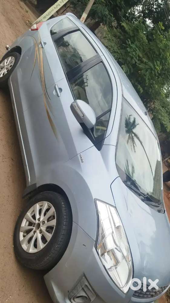 Maruti Suzuki Ertiga 2013