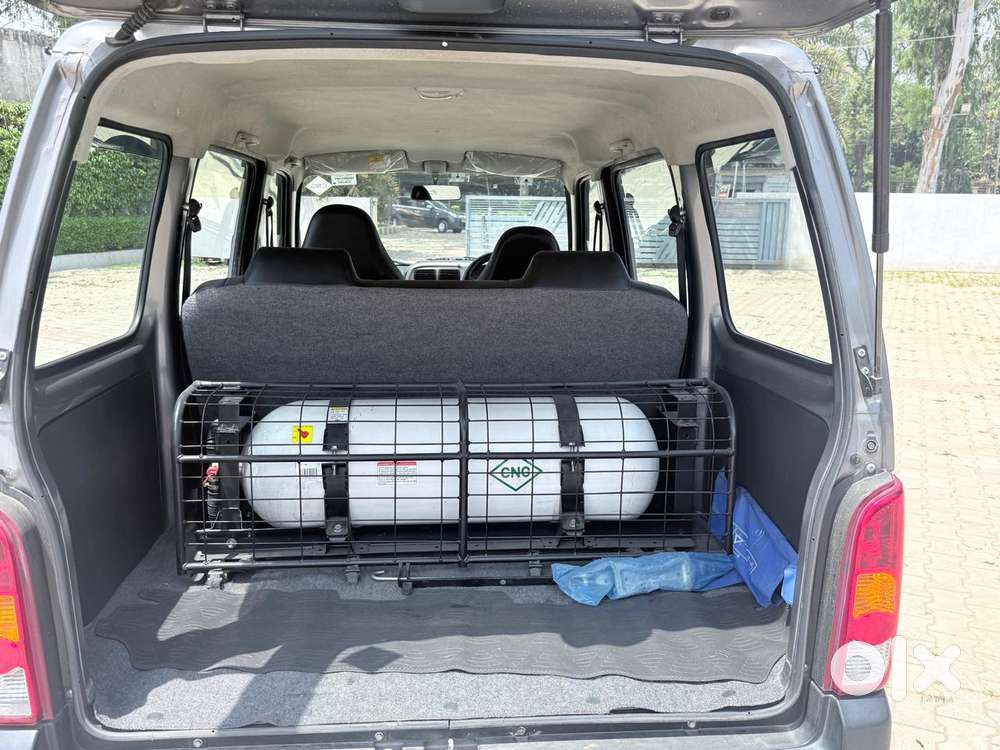 Maruti Suzuki Eeco 5 Seater Ac, 2022, Cng & Hybrids