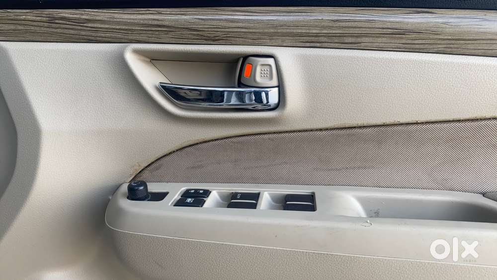 Maruti Suzuki Ciaz 1.5 Delta Shvs Amt, 2018, Petrol