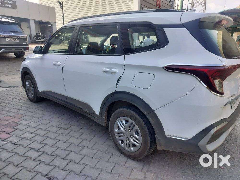 Kia Carens 1.5 Prestige 7 Str, 2023, Petrol