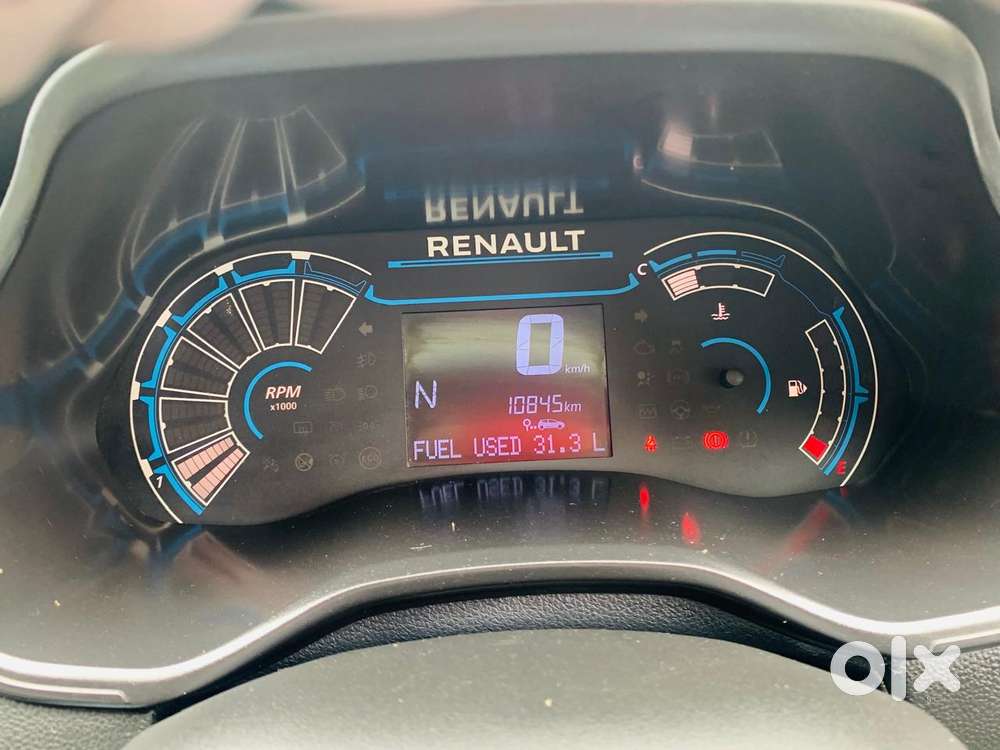 Renault Triber Rxt, 2021, Petrol