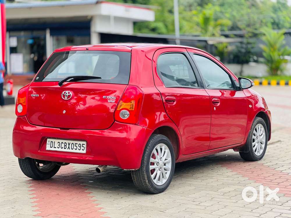 Toyota Etios Liva V, 2012, Petrol