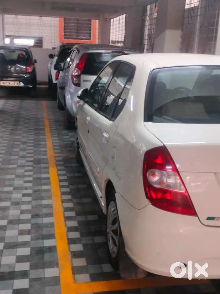 Tata Indigo Ecs 2011 Petrol 90000 Km Driven