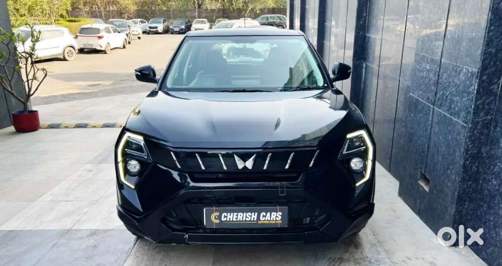Mahindra Xuv 3xo 2024 Ax5l