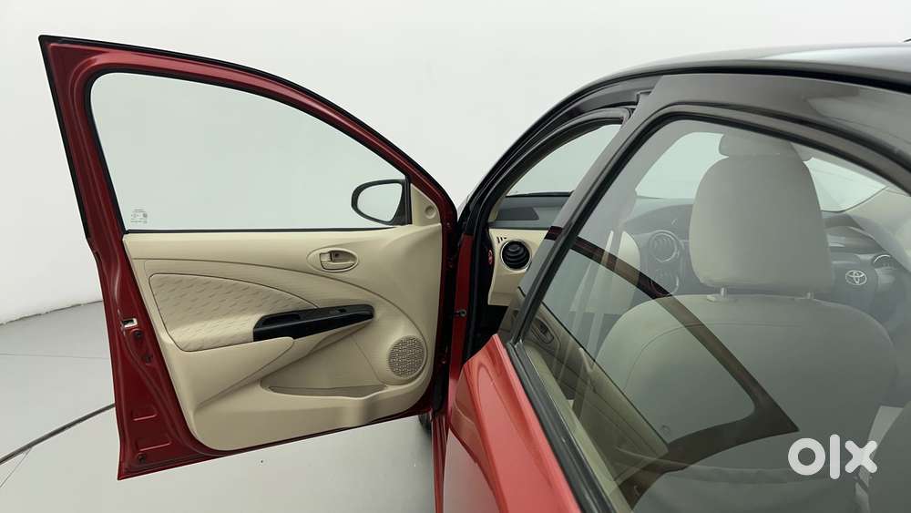 Toyota Etios Liva 2014-2016 Vx, 2017, Petrol