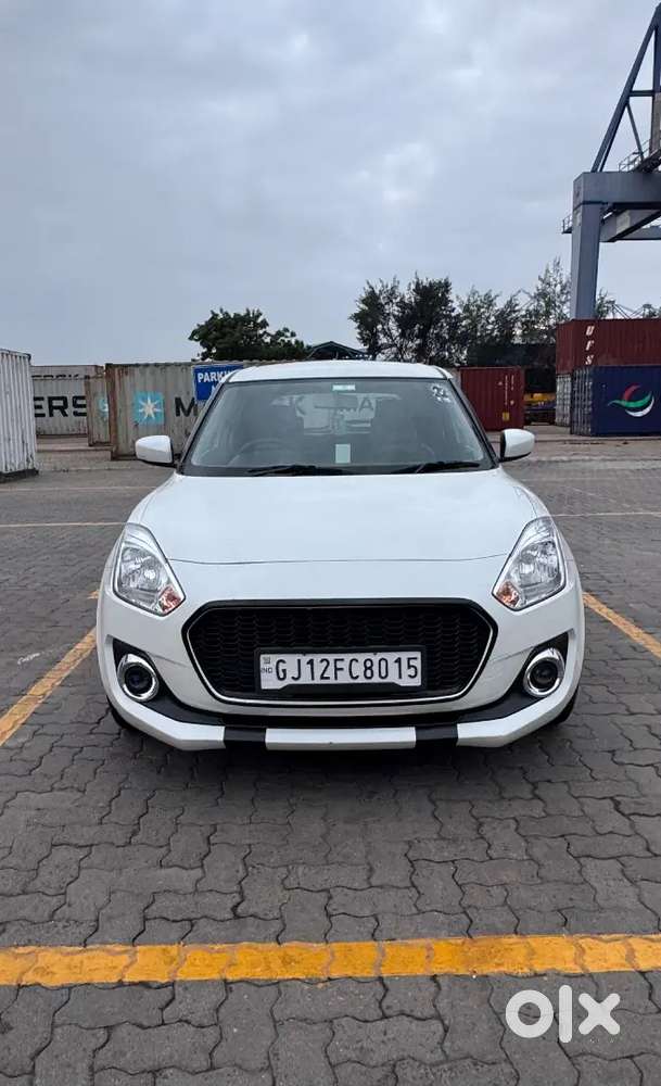 Maruti Suzuki Swift 2023 1st Petrol Manual