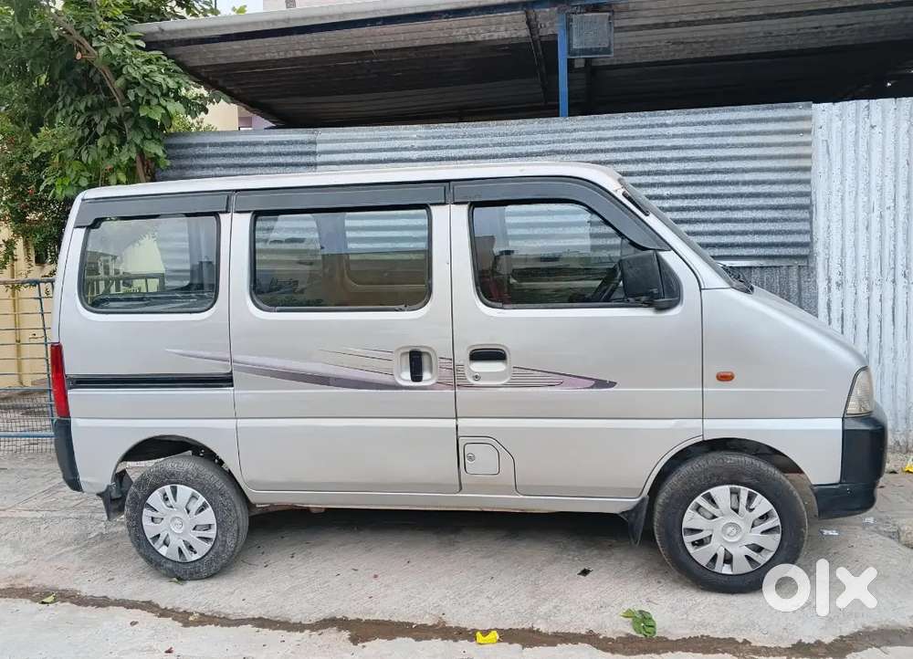 Maruti Suzuki Eeco 2015 Petrol 108000 Km Driven