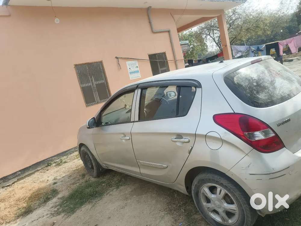 Hyundai New I20 2012 Cng & Hybrids 90000 Km Driven