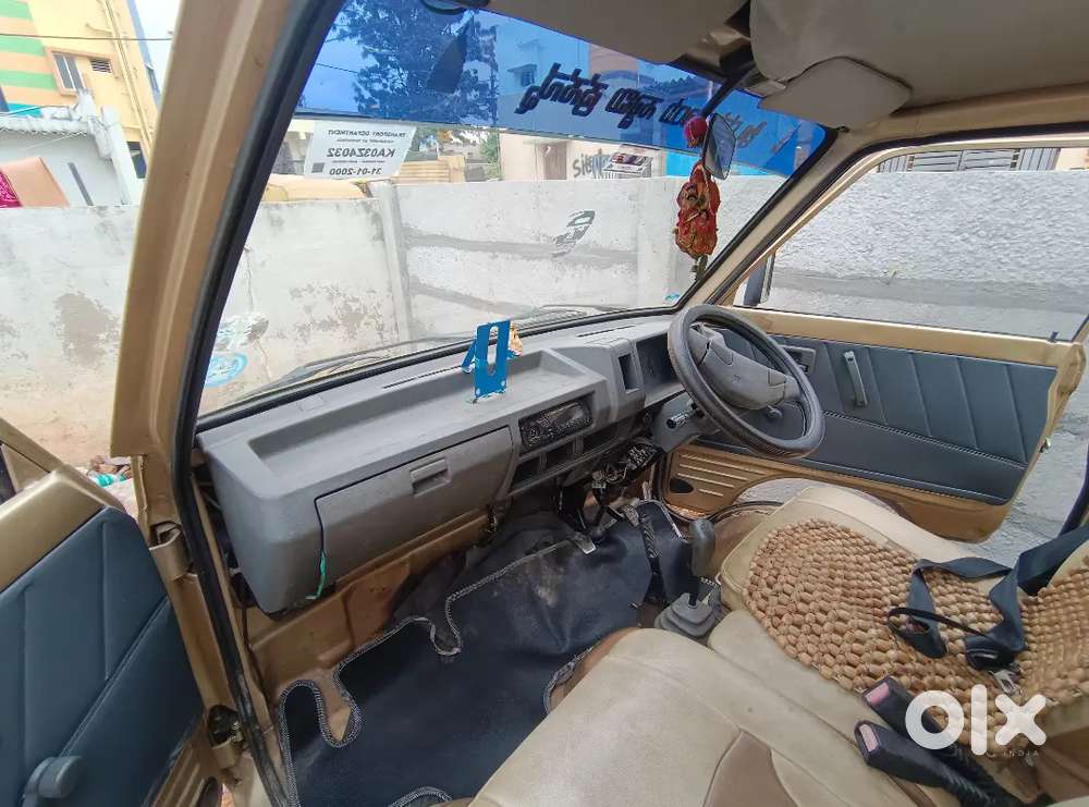 Maruti Suzuki Omni 2000