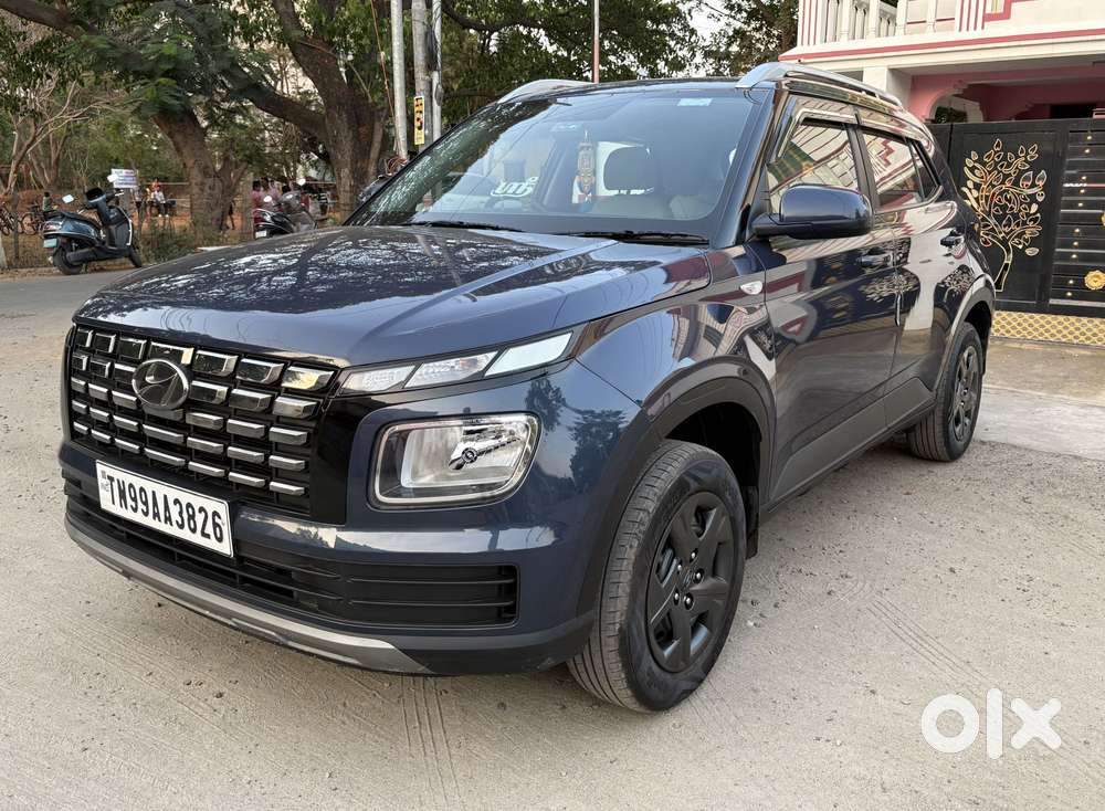Hyundai Venue S 1.2 Petrol, 2023, Petrol