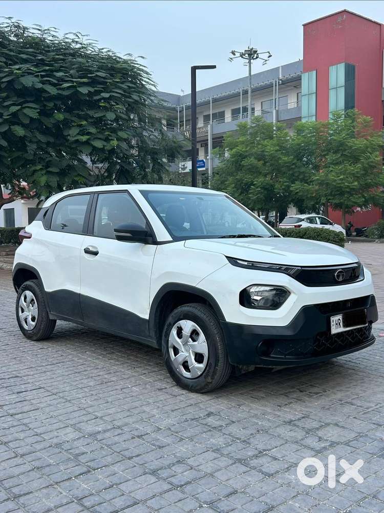 Tata Punch Pure, 2025, Petrol