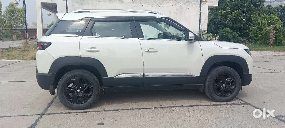 2023 Maruti Suzuki Brezza Zxi Sunroof
