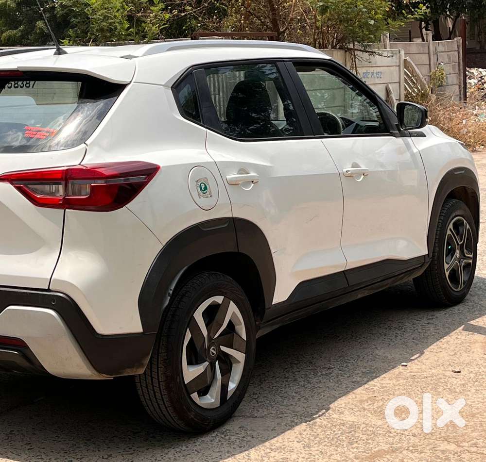 Nissan Magnite 1.0 Xv, 2022, Petrol