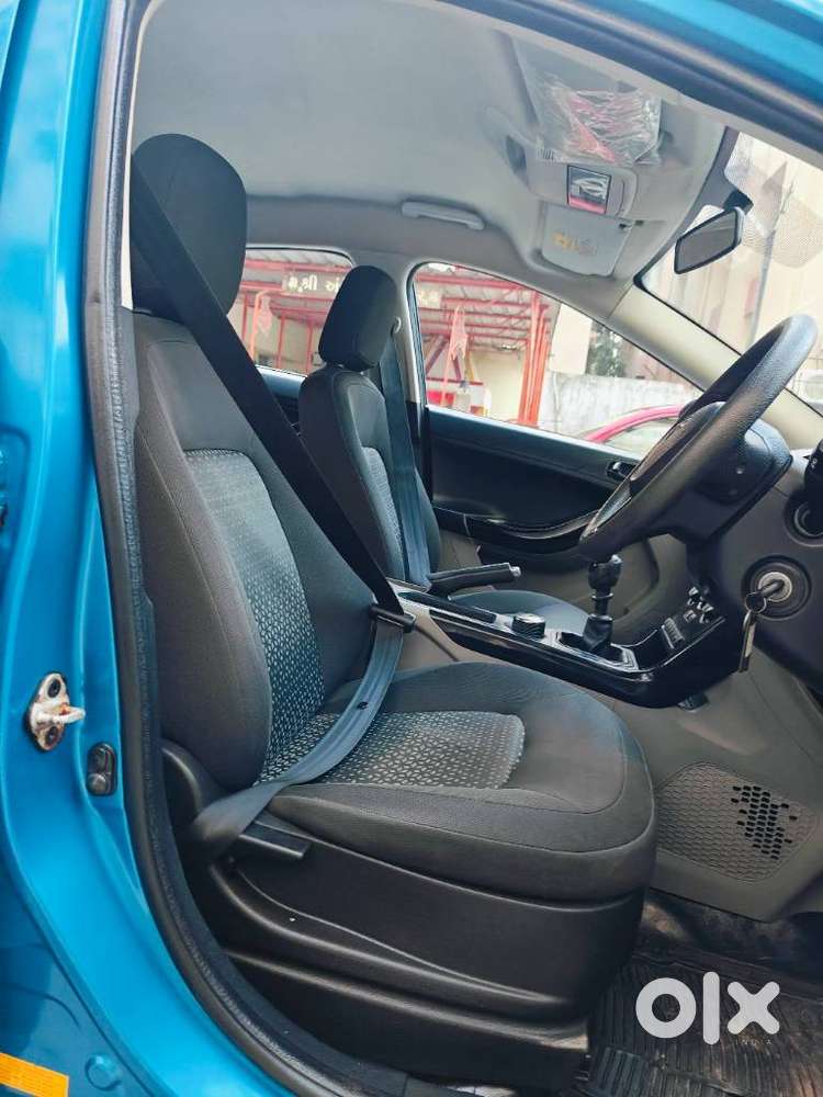 Tata Nexon 1.2 Revotron Xm, 2020, Petrol