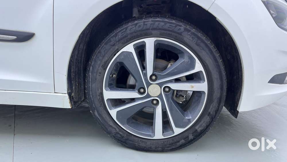 Tata Altroz Xz Plus (s) Diesel, 2024, Diesel