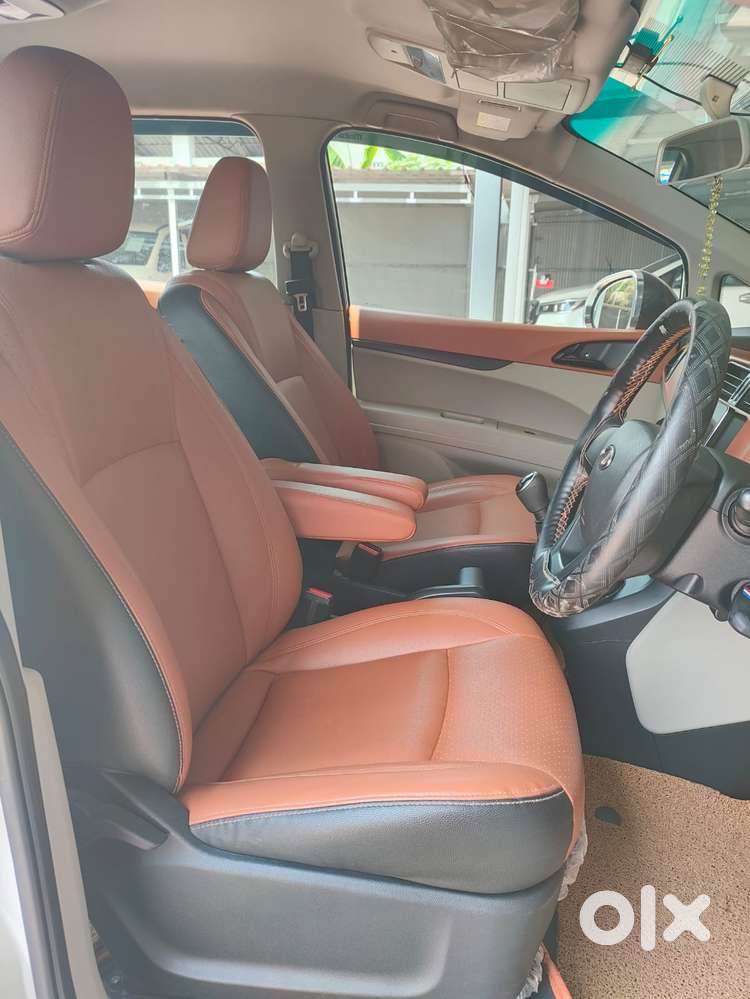 Mahindra Marazzo, 2019, Diesel