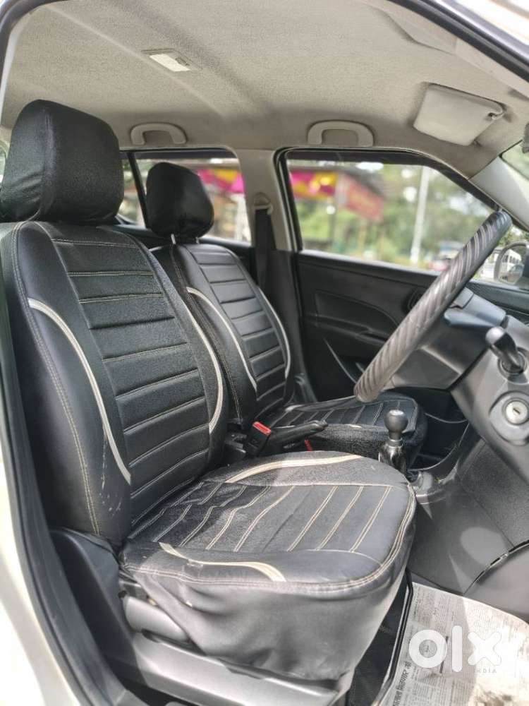 Maruti Suzuki Swift Lxi Option, 2015, Petrol