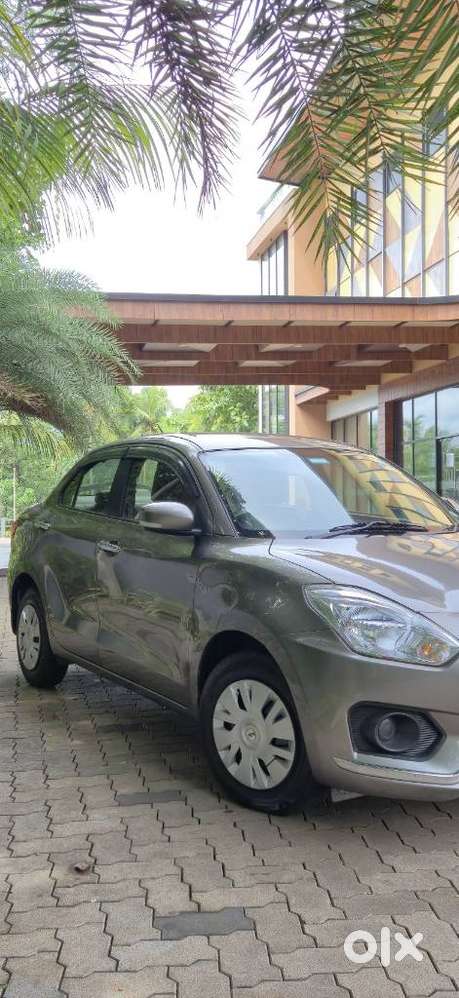 Maruti Suzuki Swift Dzire Vxi Optional, 2018, Petrol