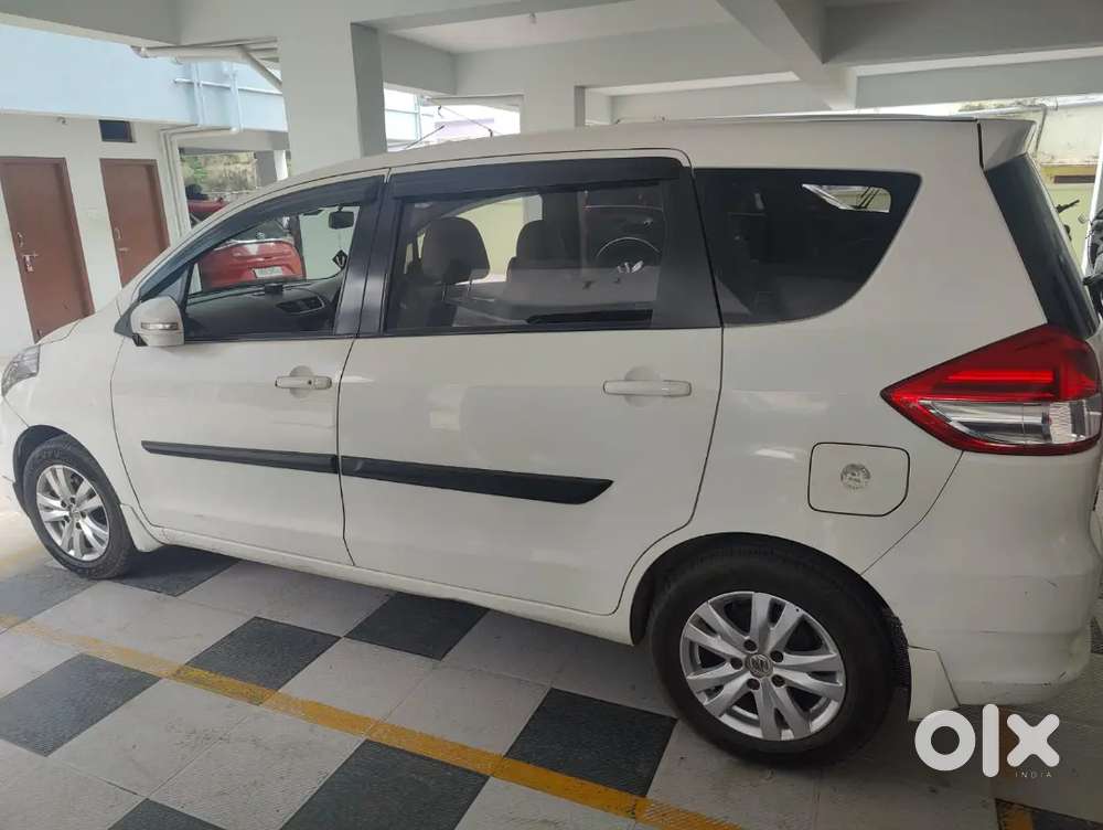 Maruti Suzuki Ertiga 2018 Petrol 92000 Km Driven