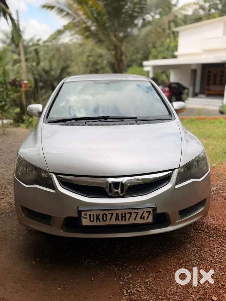 Honda Civic Petrol 2011 80000 Km