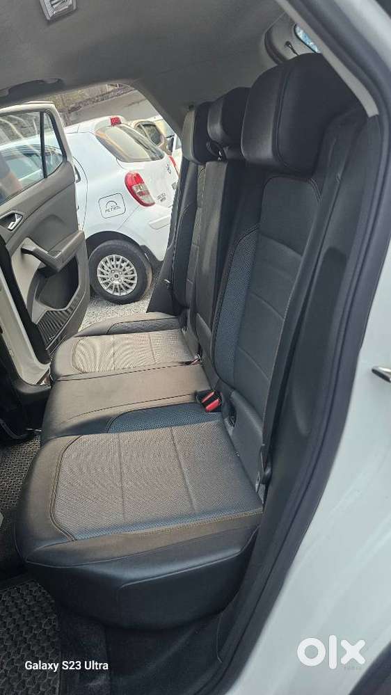 Skoda Kushaq 1.0 Tsi Style, 2022, Petrol