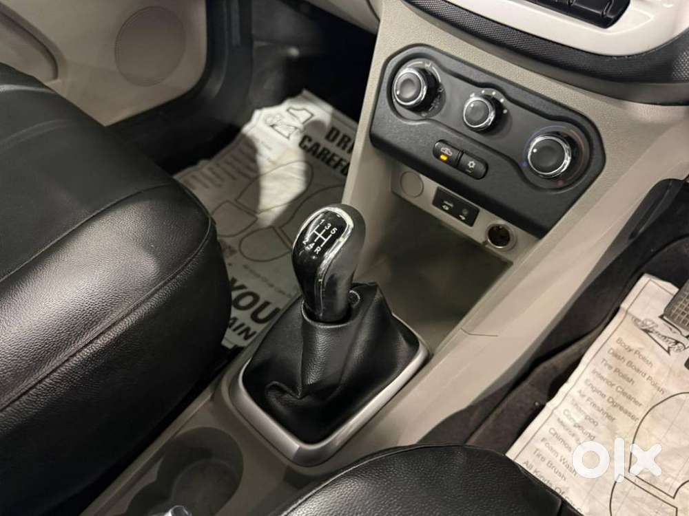 Tata Tiago 1.2 Revotron Xt Rhythm, 2017, Petrol