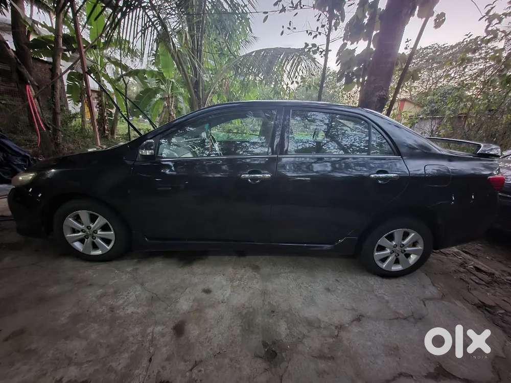Toyota Corolla Altis 2009 Cng & Hybrids Good Condition