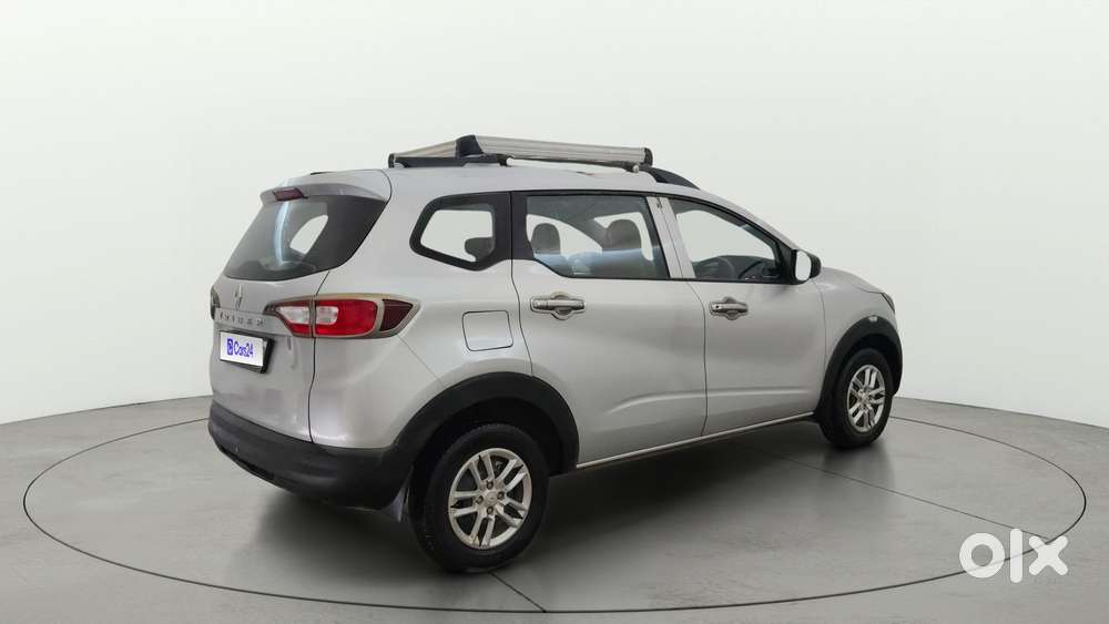 Renault Triber 1.0 Rxe, 2022, Petrol