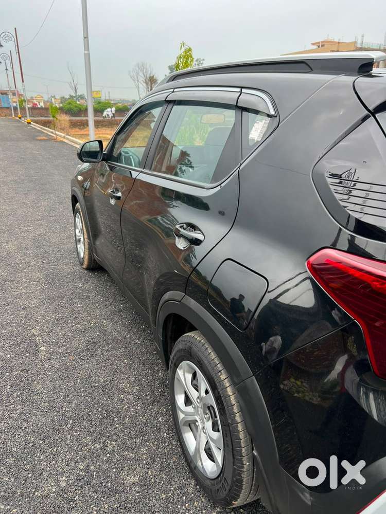 Kia Sonet Petrol 11500 Km Driven Sunroof