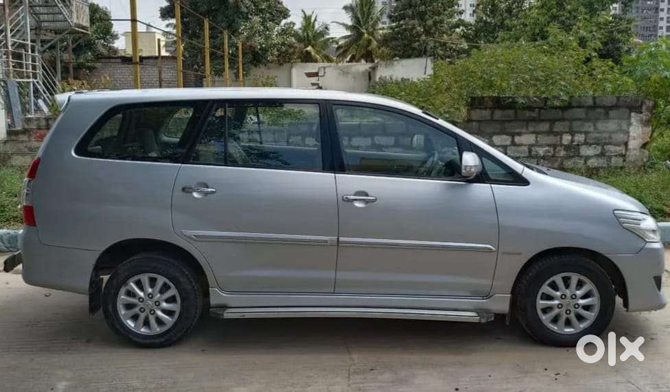 Toyota Innova 2.5 V 7 Str, 2013, Diesel