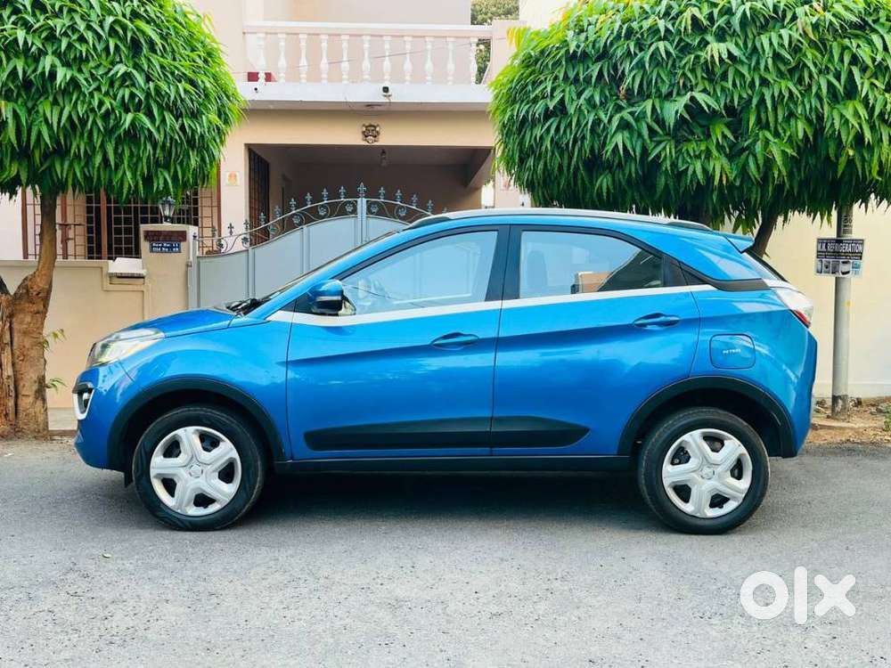 Tata Nexon, 2019, Petrol