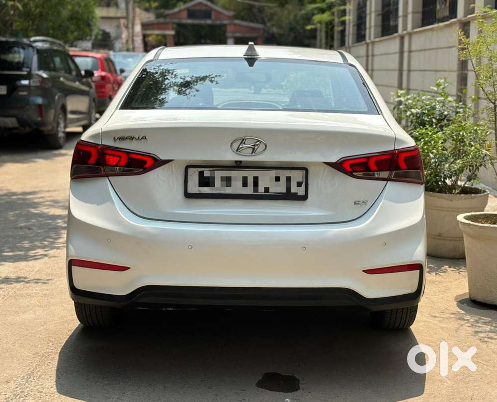 Hyundai Verna 1.6 Sx Crdi At, 2018, Diesel